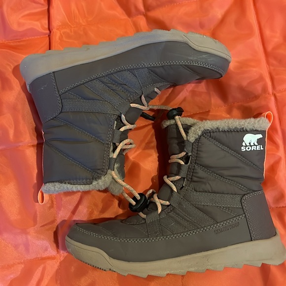 Sorel Kids Boots in Gray and Tan - Picture 2 of 5